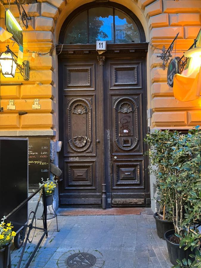 דירות בודפשט Casa Nora Liszt Ferenc Ter מראה חיצוני תמונה